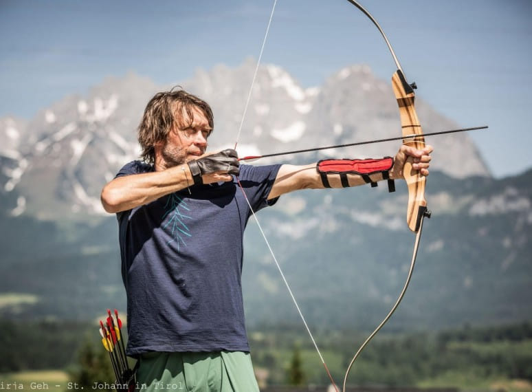 bogenschiesseninoberndorfintirol2mirjageh.jpg