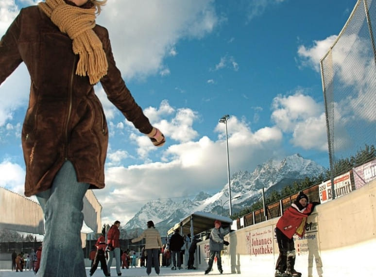 eislaufen_panorama_badewelt.jpg