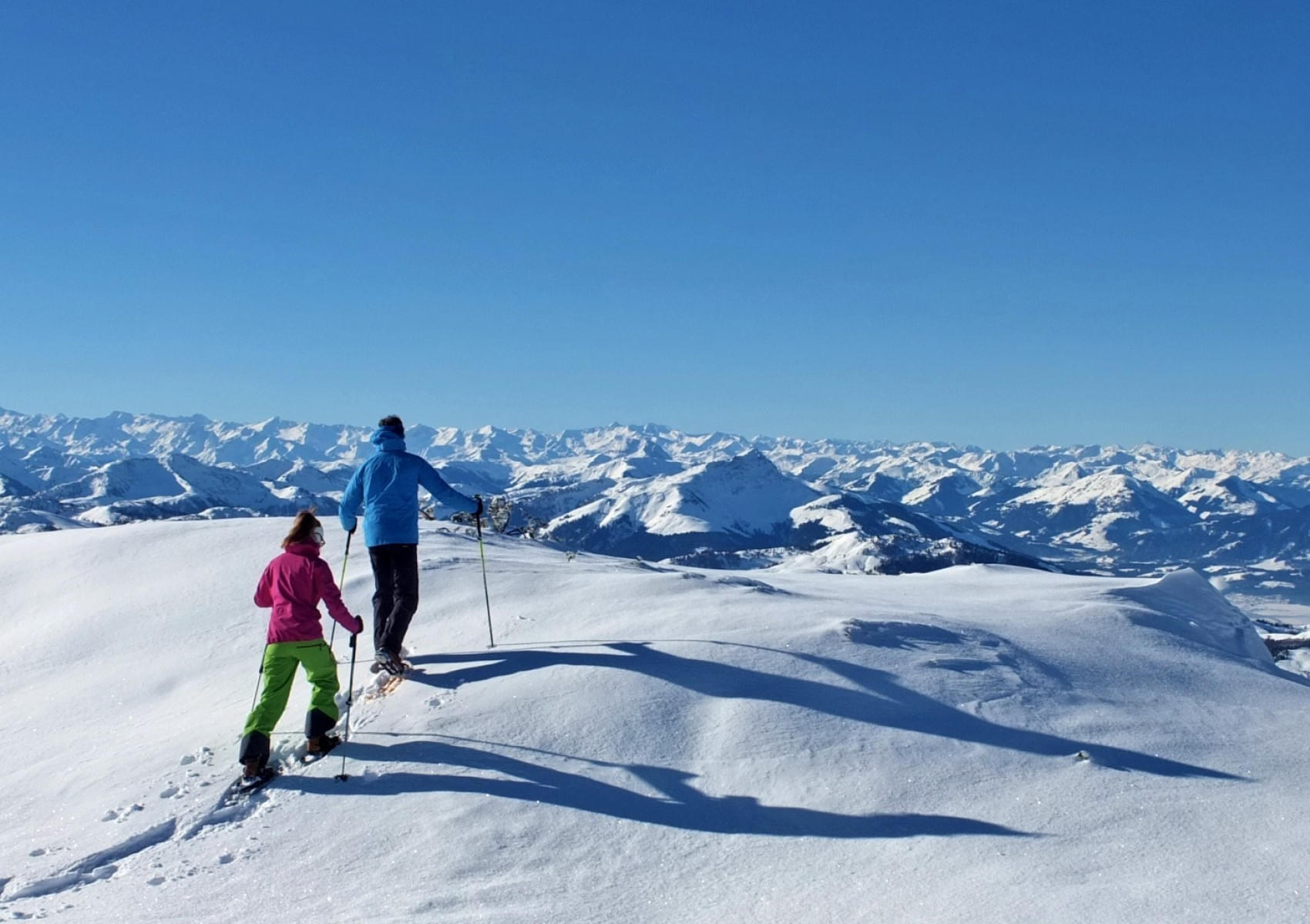 schneeschuhwanderung-am-hochplateau-der-steinplatte-waidring